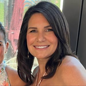 Meet your Posher, Mariel